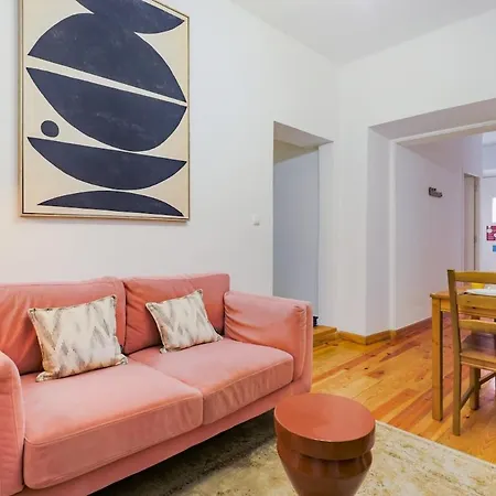 Santana 2br, Steps From Downtown - Explore On Foot Apartamento Lisboa